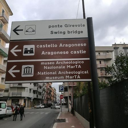 Settimo Sole Affitta Camere Taranto Exterior foto